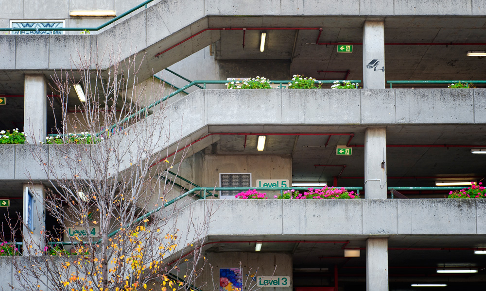 longmuir_dandenong_carpark